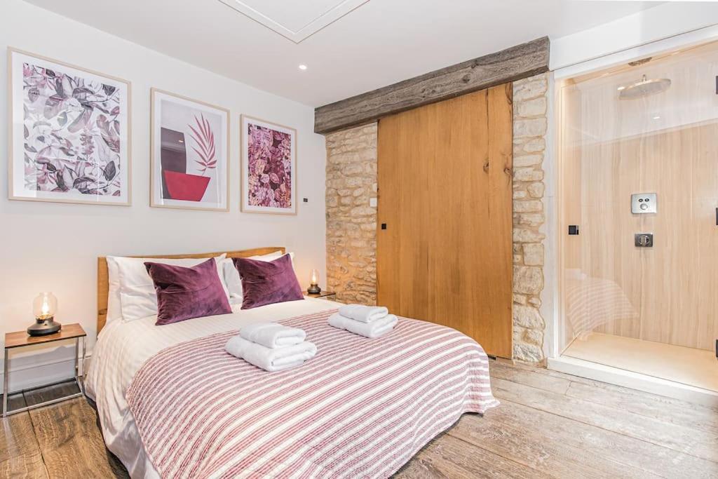 Oxfordshire Living - The Vanbrugh Apartment - Woodstock Bagian luar foto
